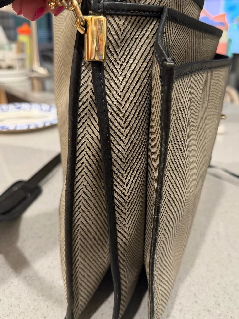 Geoffrey Beene Messenger Bag
